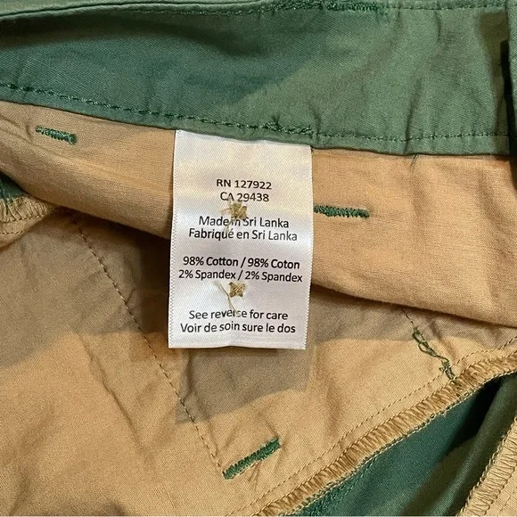 NWT Mountain Khakis Stretch Poplin Classic Short SZ.32 - Picture 2 of 5